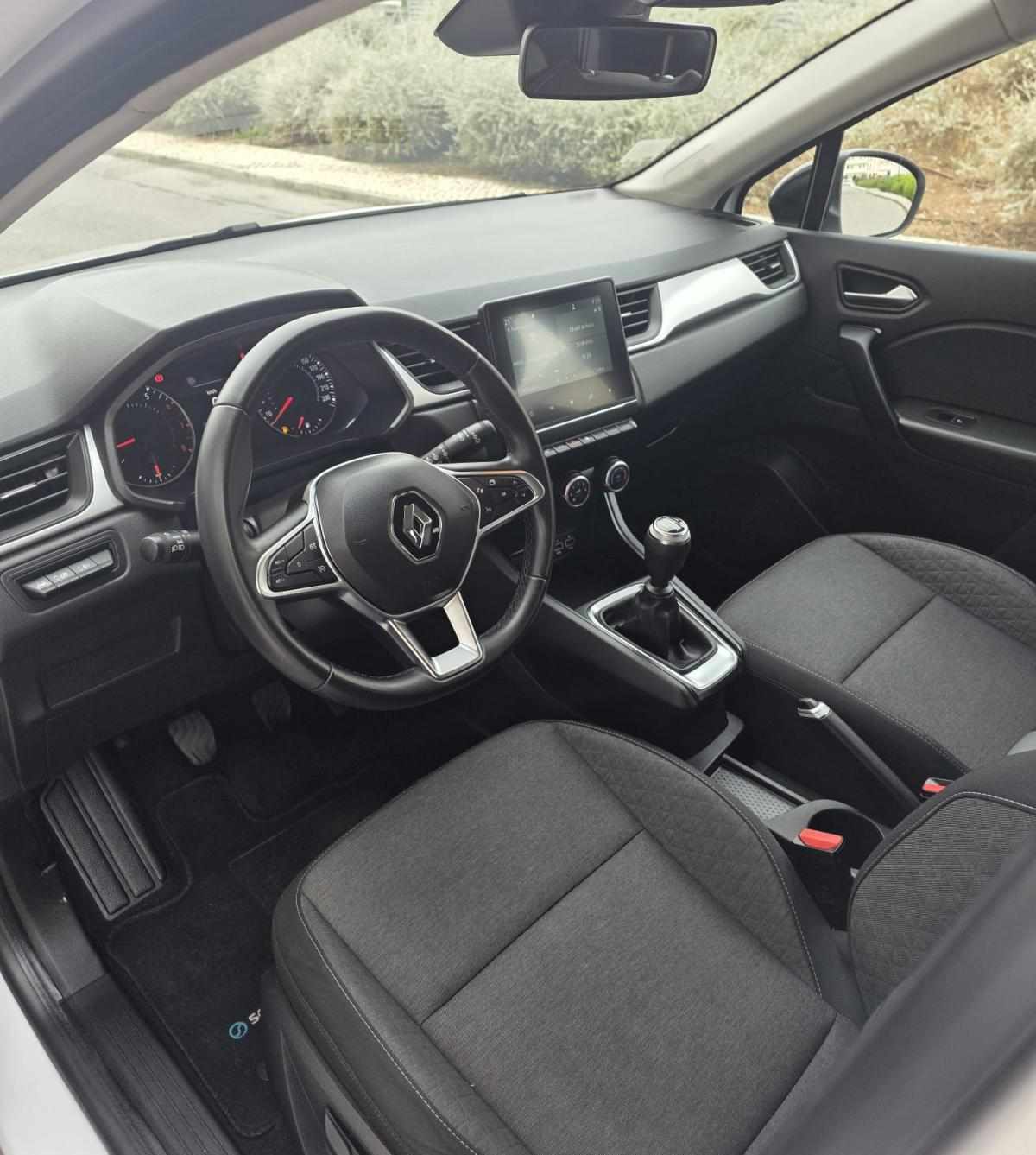 renault-captur-1-0-tce-2023-gasolina-999cc