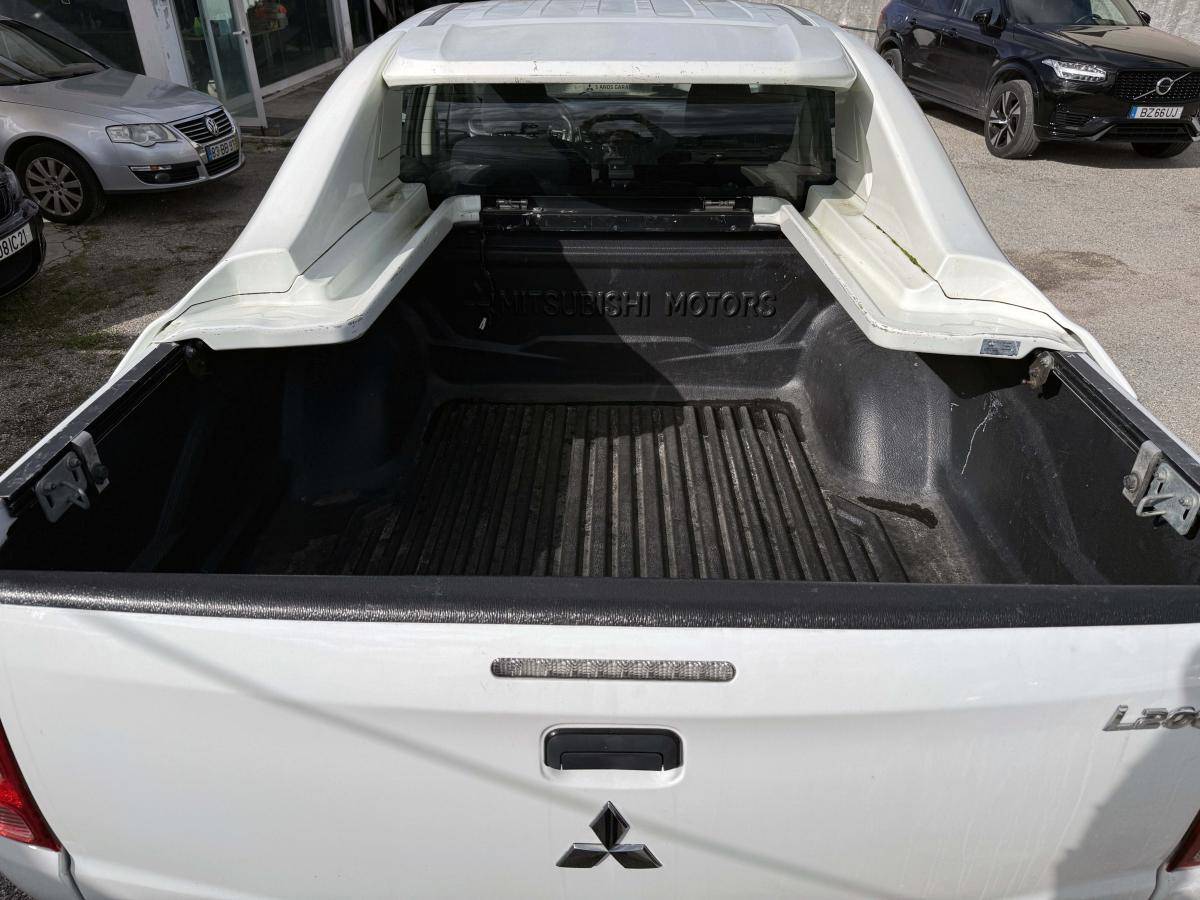 mitsubishi-l200-2018-diesel-2442cc