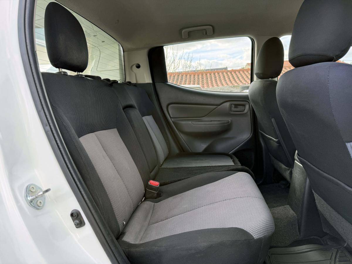 mitsubishi-l200-2018-diesel-2442cc