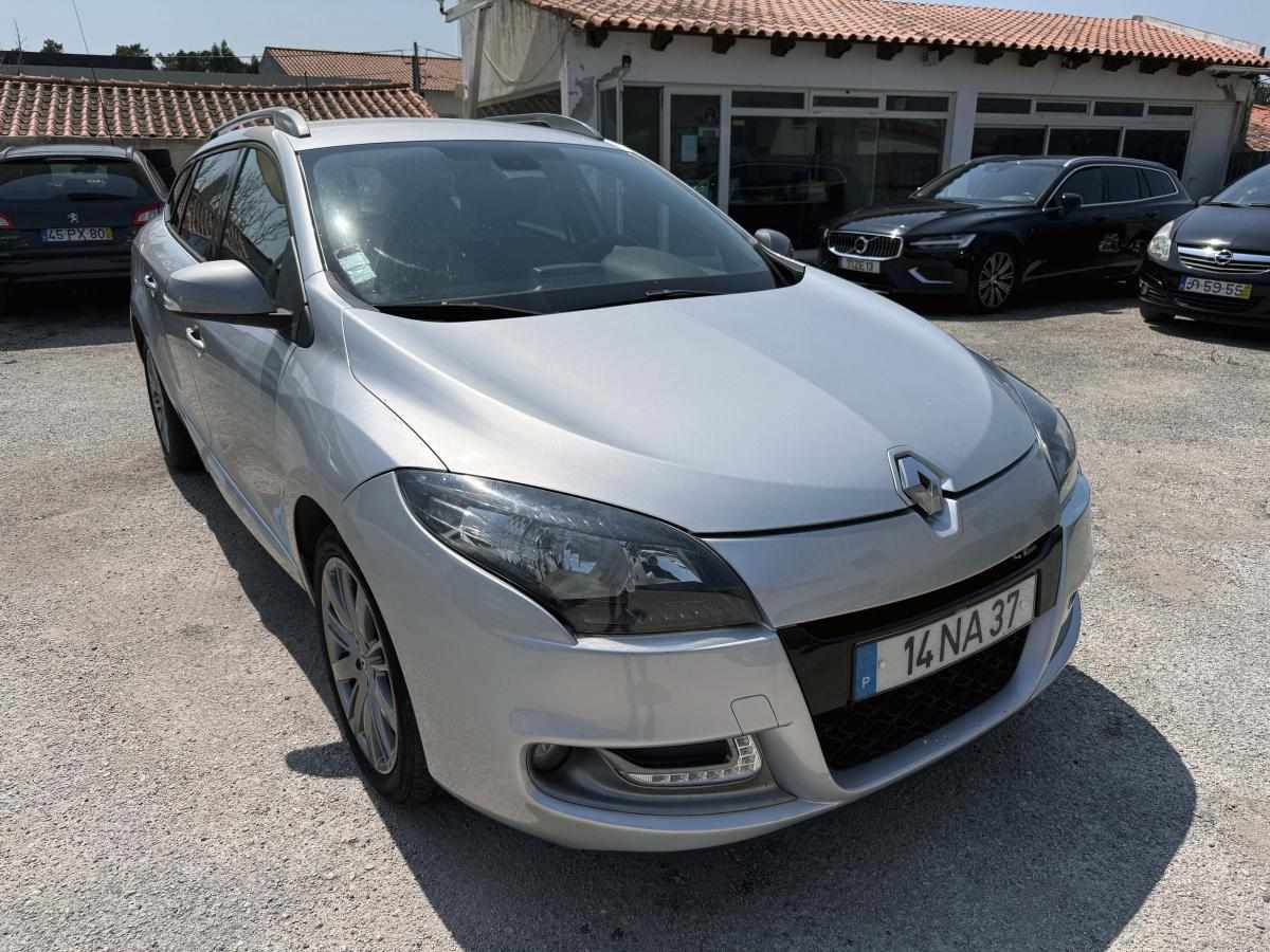 renault-megane-sport-tourer-2012-diesel-1461cc