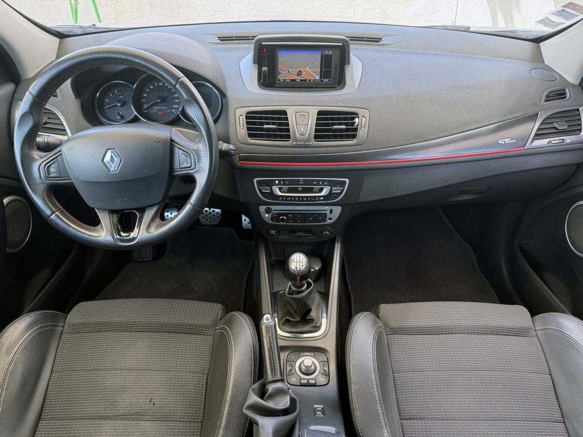 renault-megane-sport-tourer-2012-diesel-1461cc