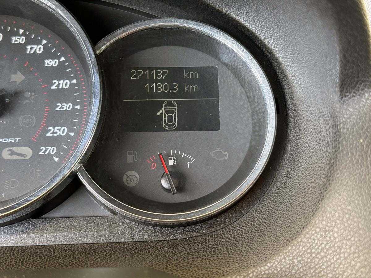 renault-megane-sport-tourer-2012-diesel-1461cc