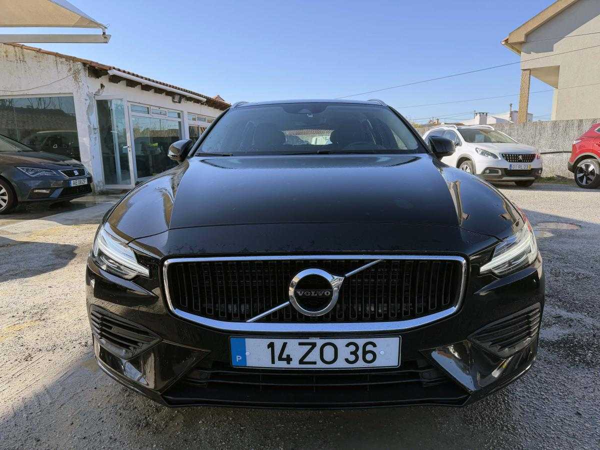 volvo-v60-2019-hibrido-a-gasolina-1969cc