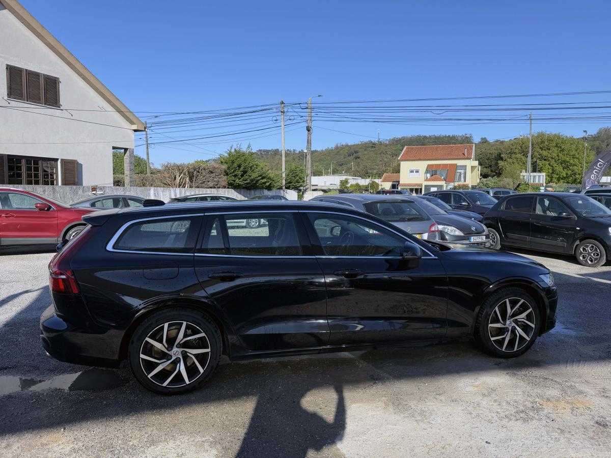 volvo-v60-2019-hibrido-a-gasolina-1969cc