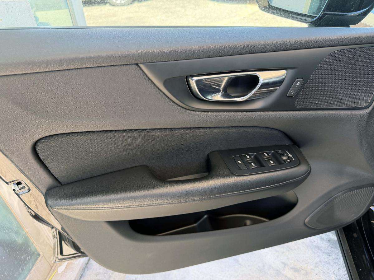 volvo-v60-2019-hibrido-a-gasolina-1969cc
