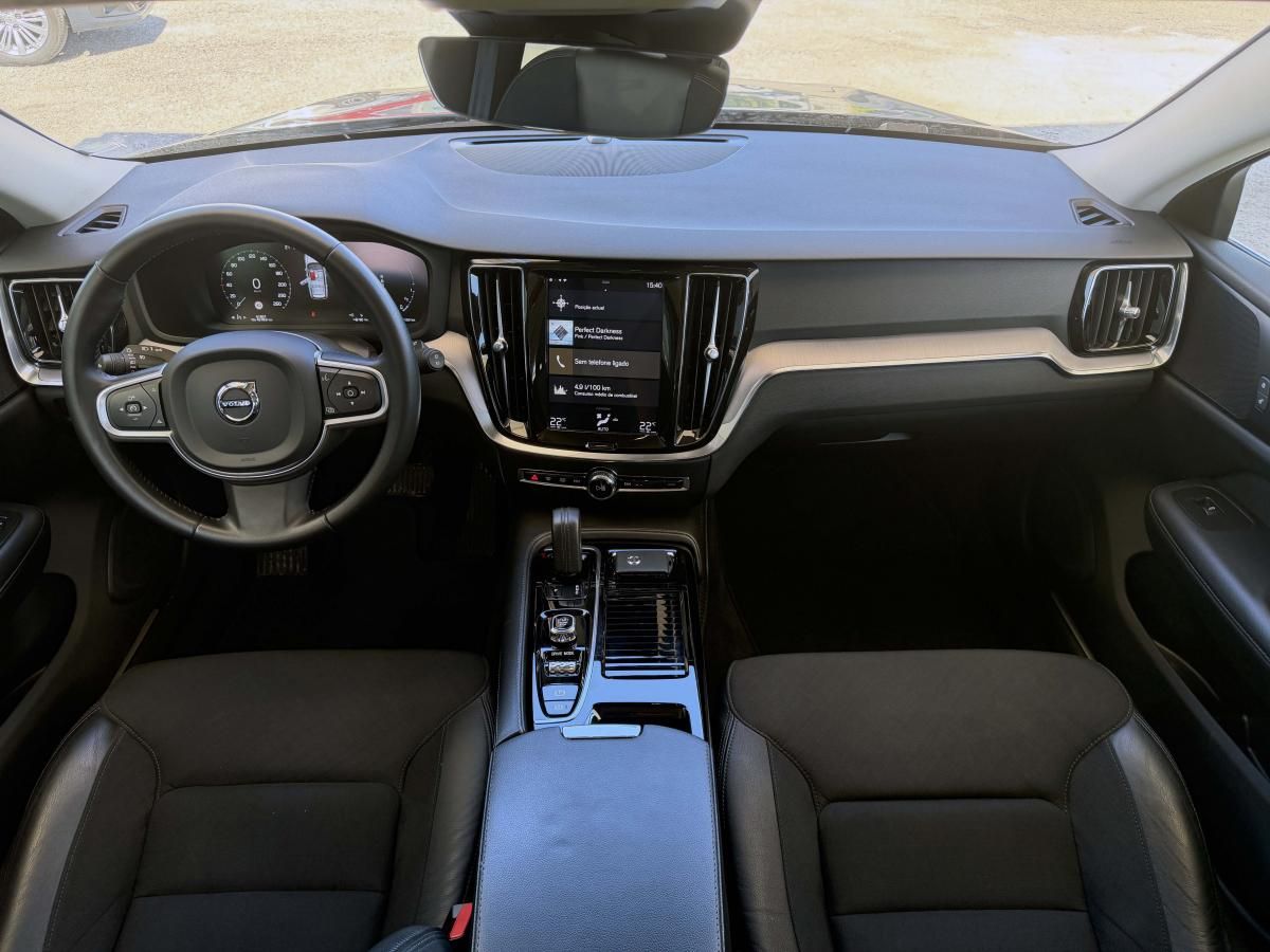 volvo-v60-2019-hibrido-a-gasolina-1969cc