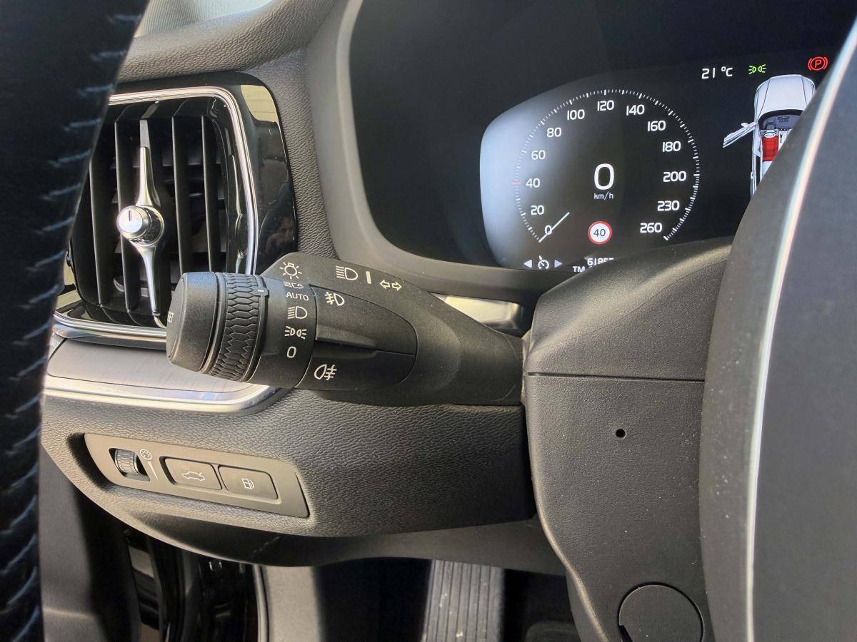 volvo-v60-2019-hibrido-a-gasolina-1969cc