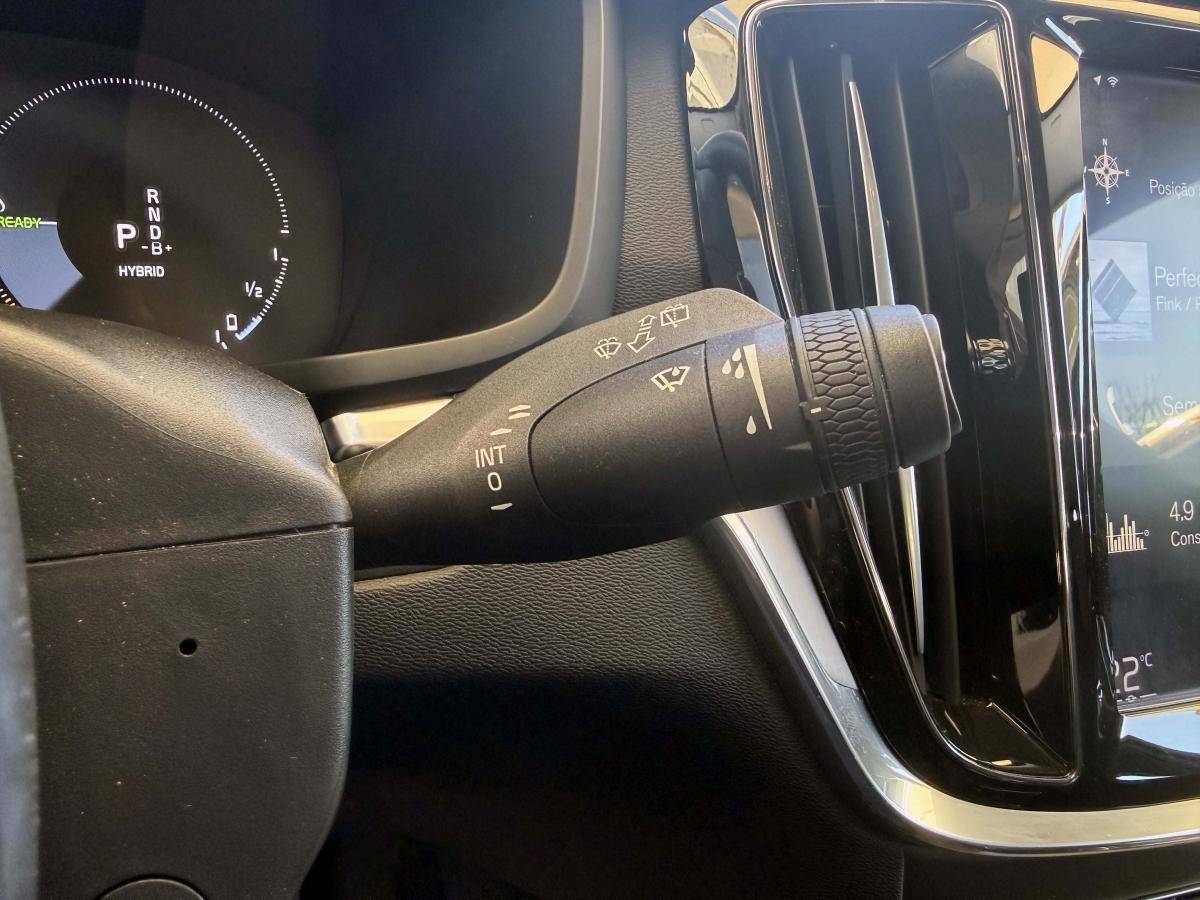 volvo-v60-2019-hibrido-a-gasolina-1969cc