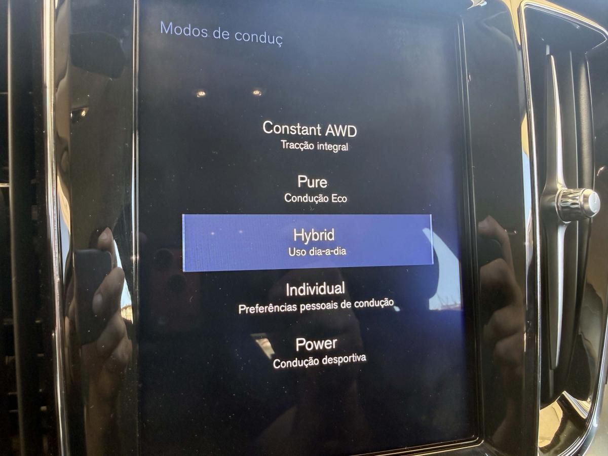 volvo-v60-2019-hibrido-a-gasolina-1969cc