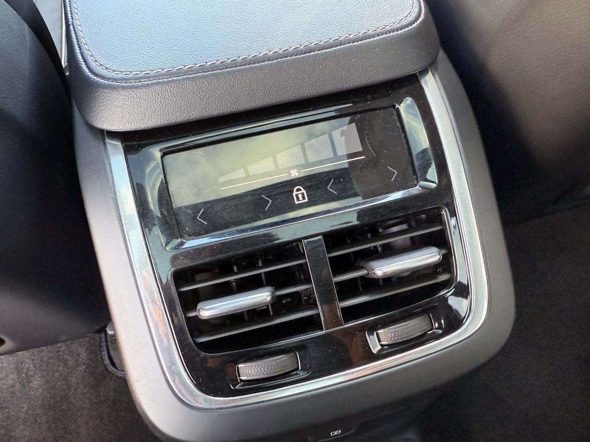 volvo-xc90-2021-hibrido-a-gasolina-1969cc