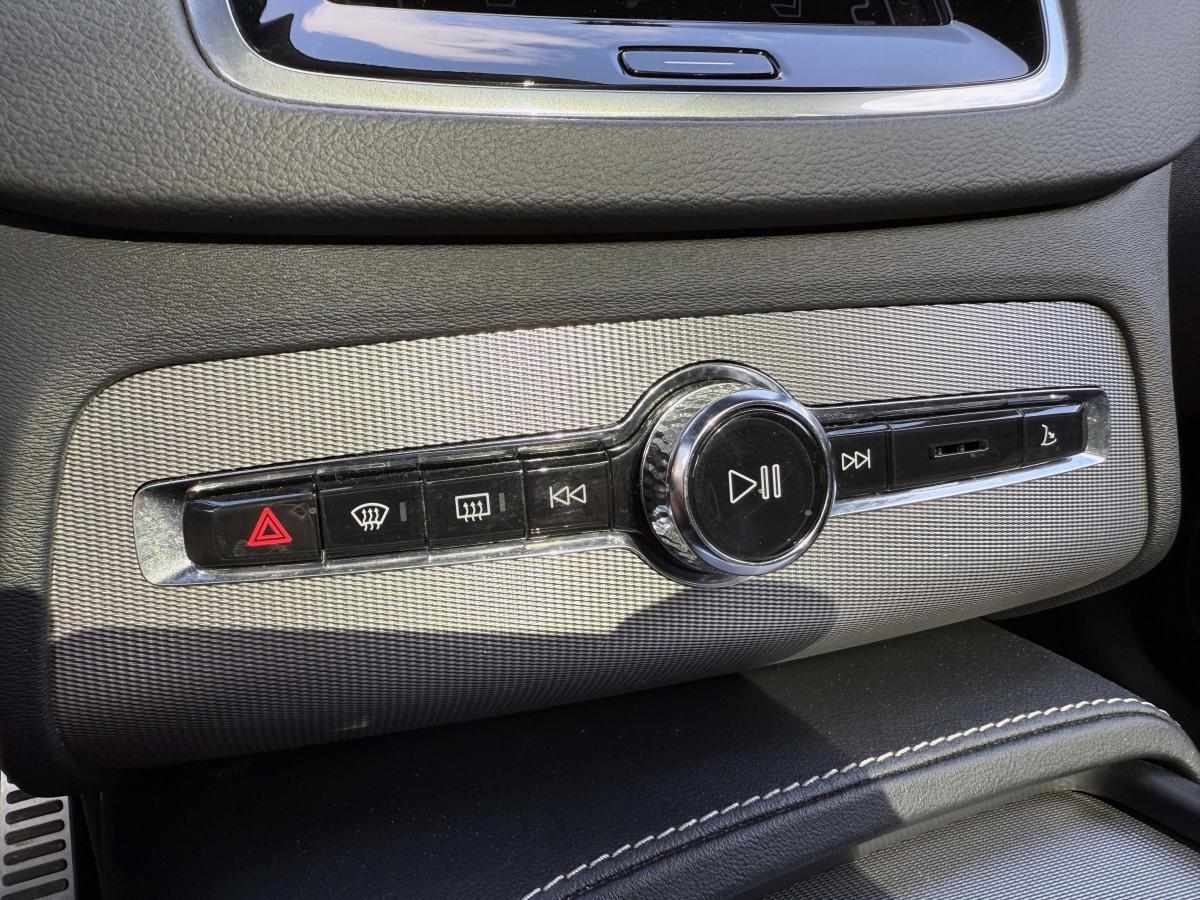 volvo-xc90-2021-hibrido-a-gasolina-1969cc