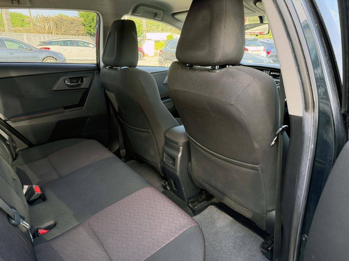 toyota-auris-2015-diesel-1364cc