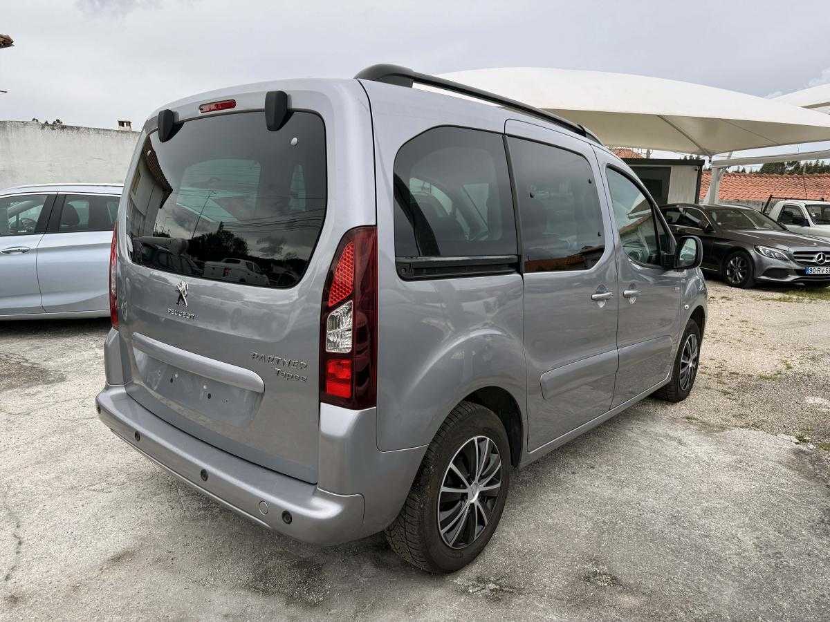 peugeot-partner-2018-diesel-1560cc