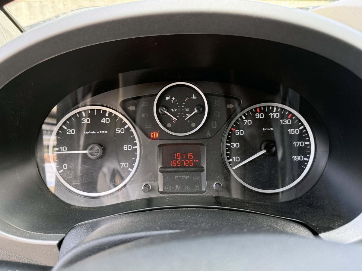 peugeot-partner-2018-diesel-1560cc