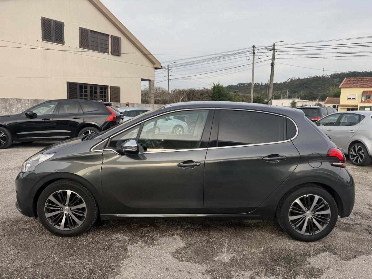 peugeot-208-2017-diesel-1560cc