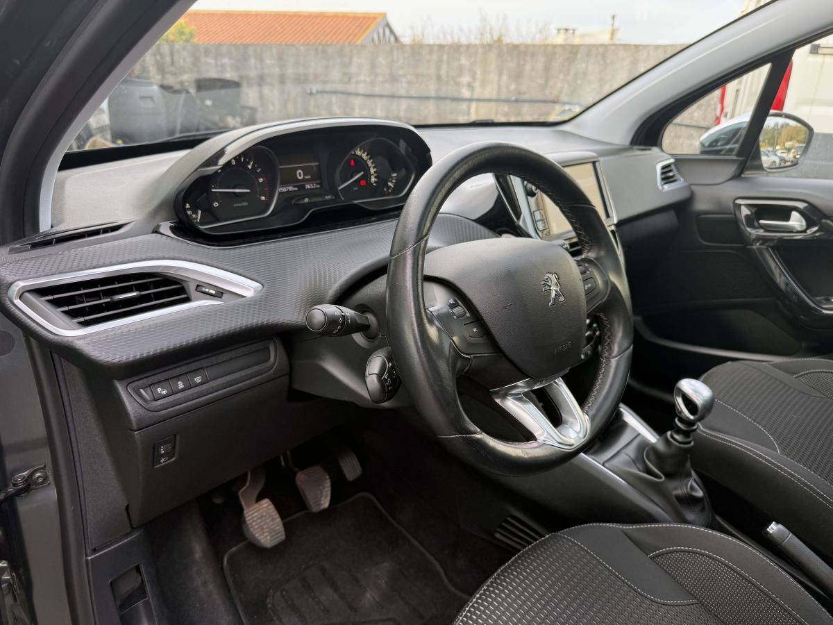 peugeot-208-2017-diesel-1560cc