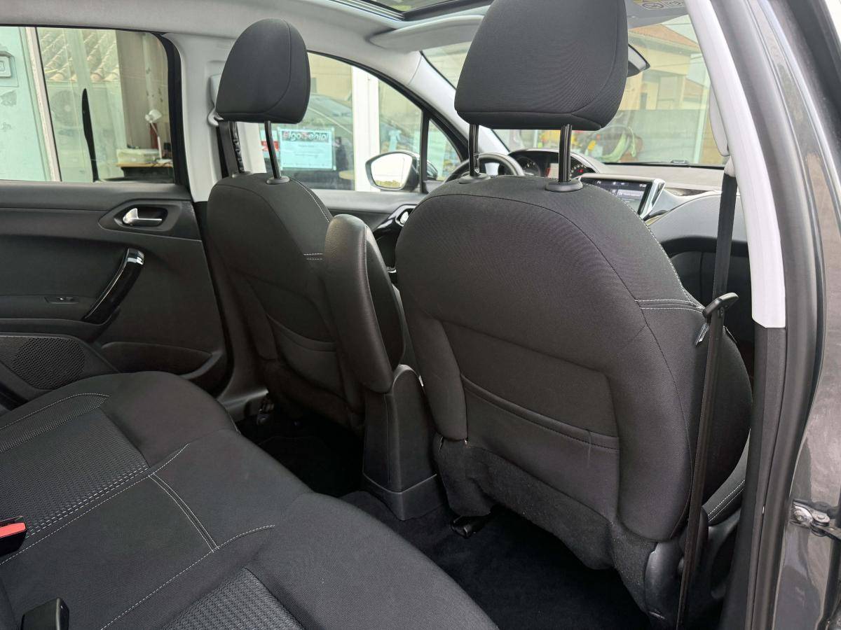 peugeot-208-2017-diesel-1560cc