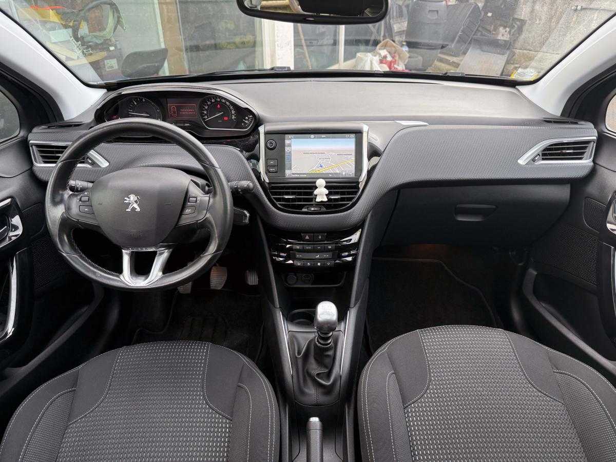peugeot-208-2017-diesel-1560cc