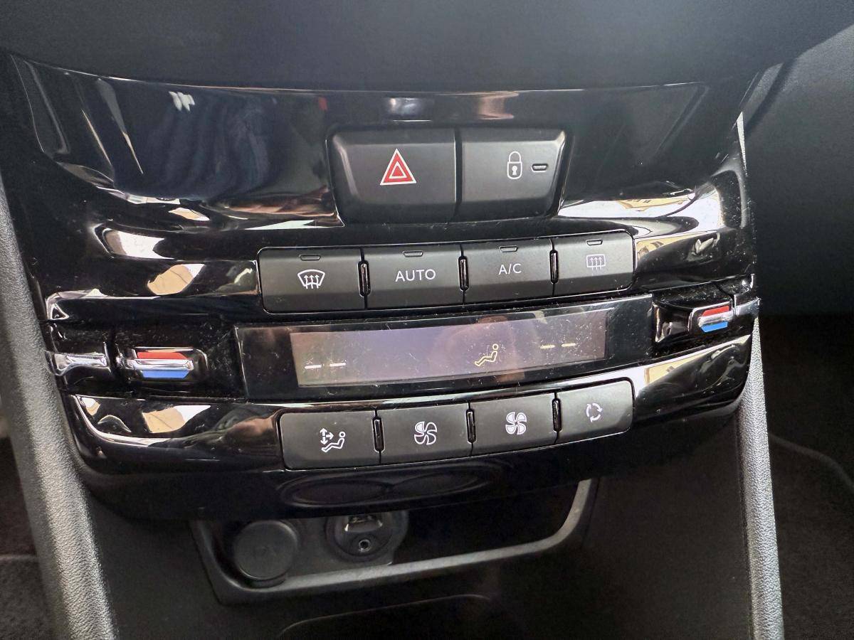 peugeot-208-2017-diesel-1560cc