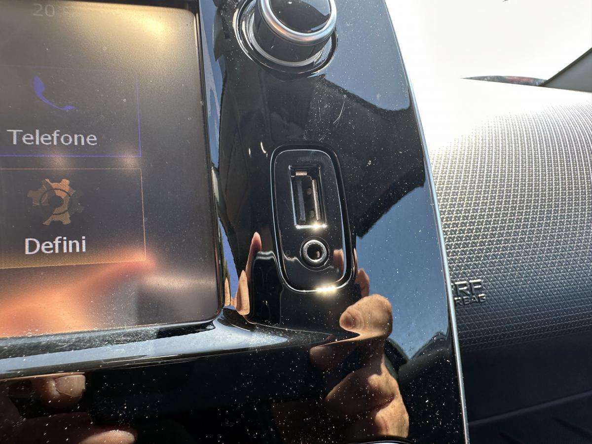 renault-clio-sport-tourer-2018-gasolina-898cc