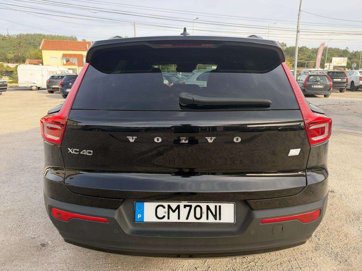 volvo-xc40-2021-hibrido-a-gasolina-1477cc
