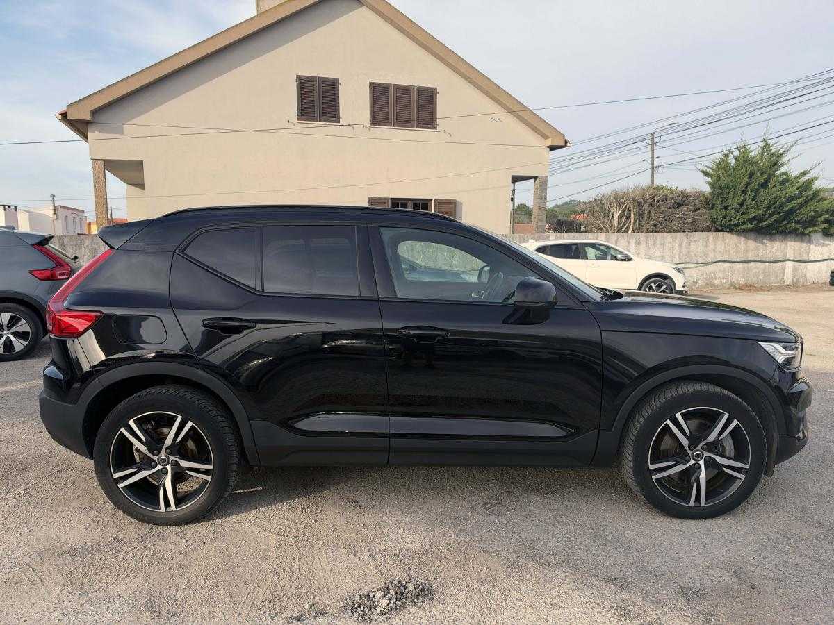 volvo-xc40-2021-hibrido-a-gasolina-1477cc