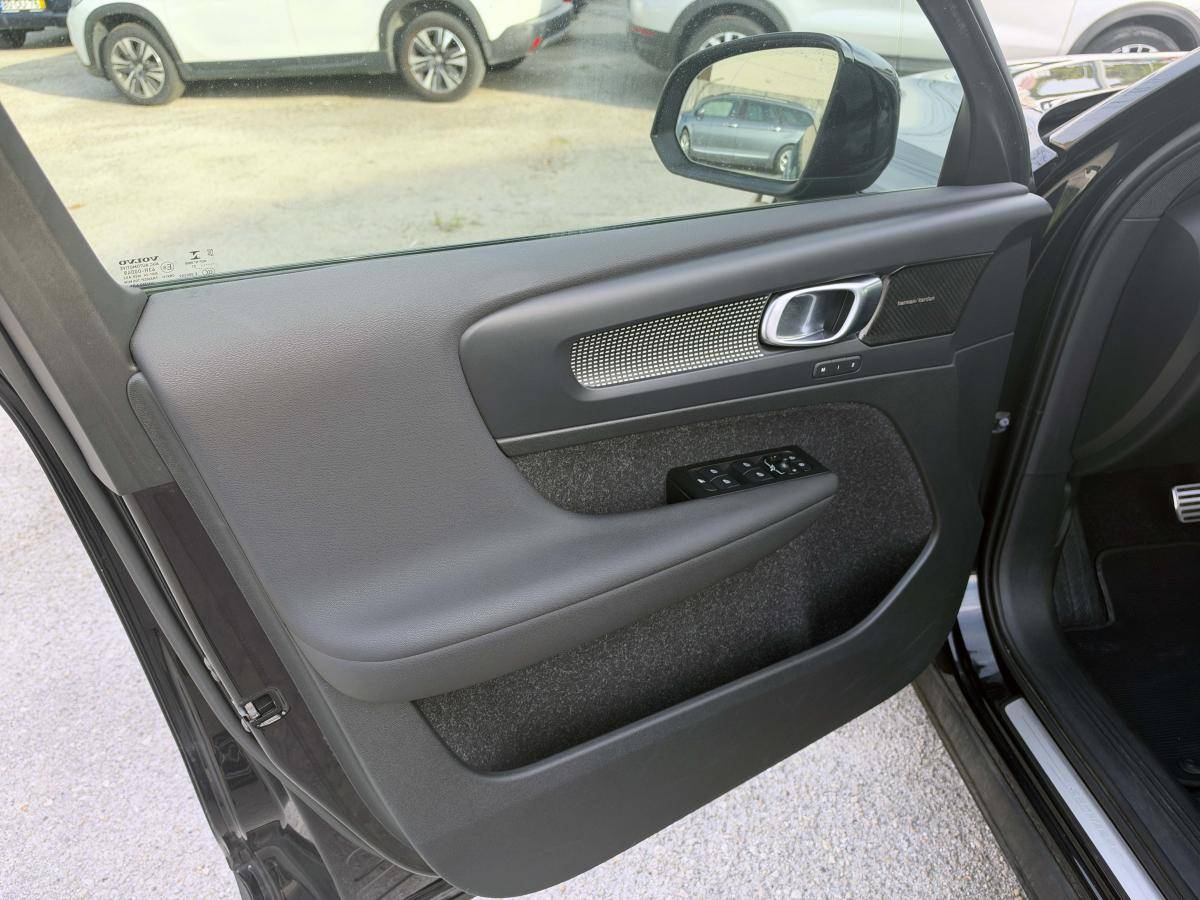 volvo-xc40-2021-hibrido-a-gasolina-1477cc