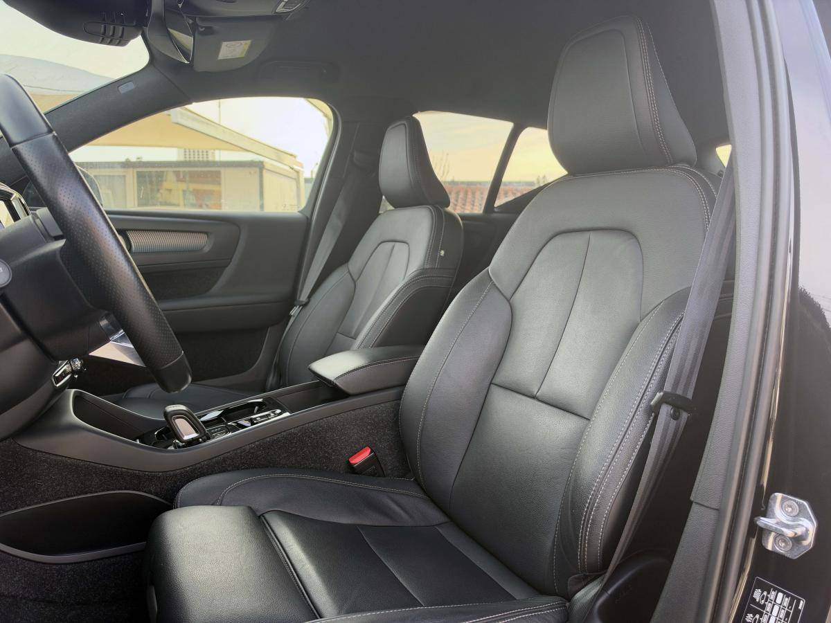 volvo-xc40-2021-hibrido-a-gasolina-1477cc