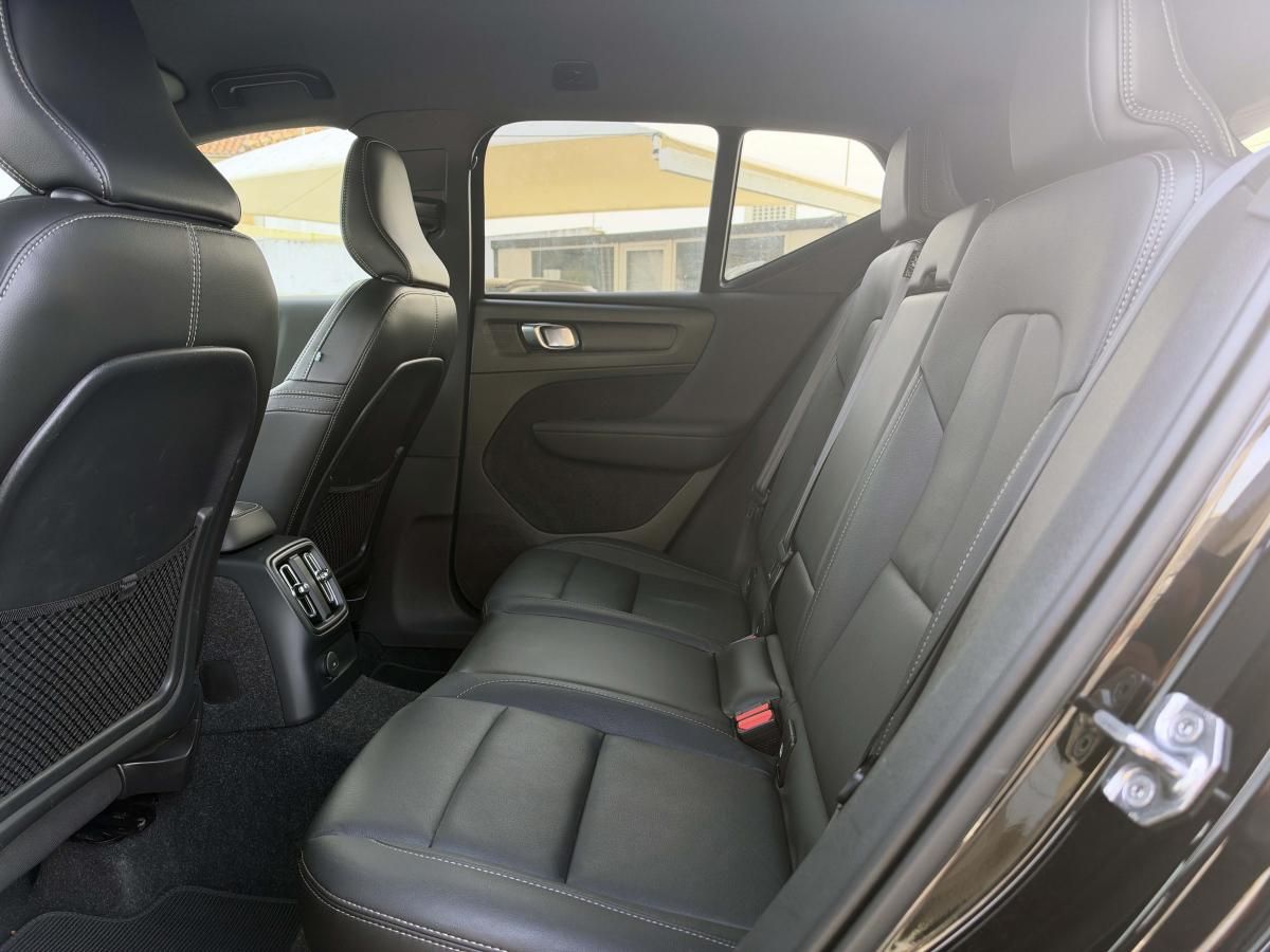 volvo-xc40-2021-hibrido-a-gasolina-1477cc