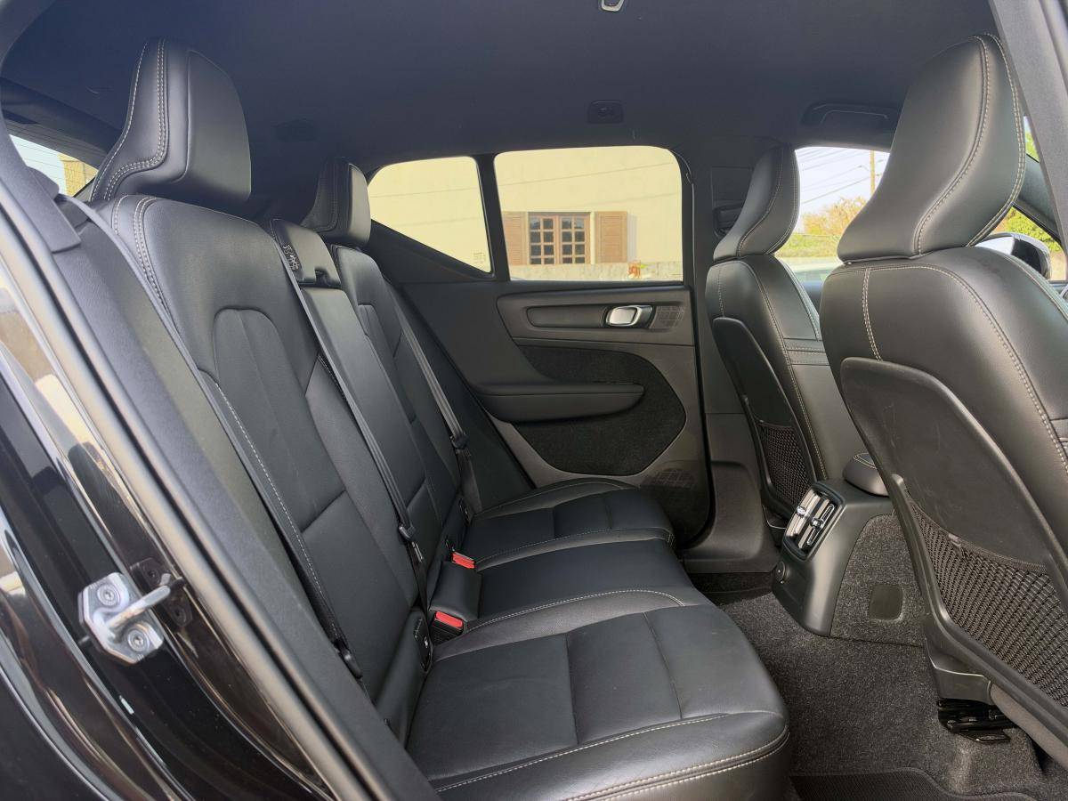 volvo-xc40-2021-hibrido-a-gasolina-1477cc