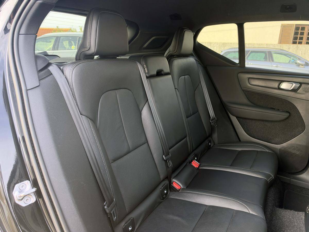 volvo-xc40-2021-hibrido-a-gasolina-1477cc