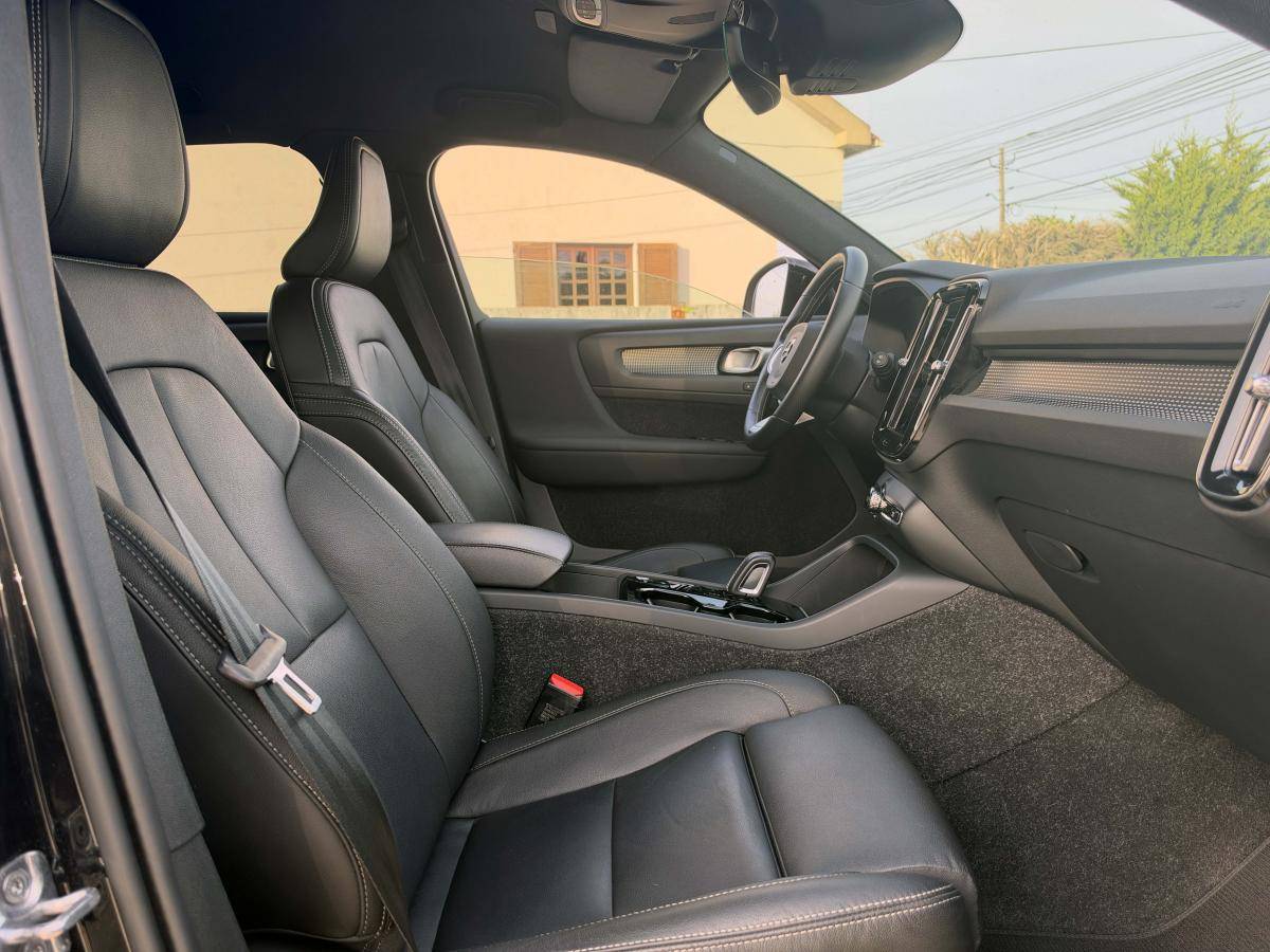 volvo-xc40-2021-hibrido-a-gasolina-1477cc