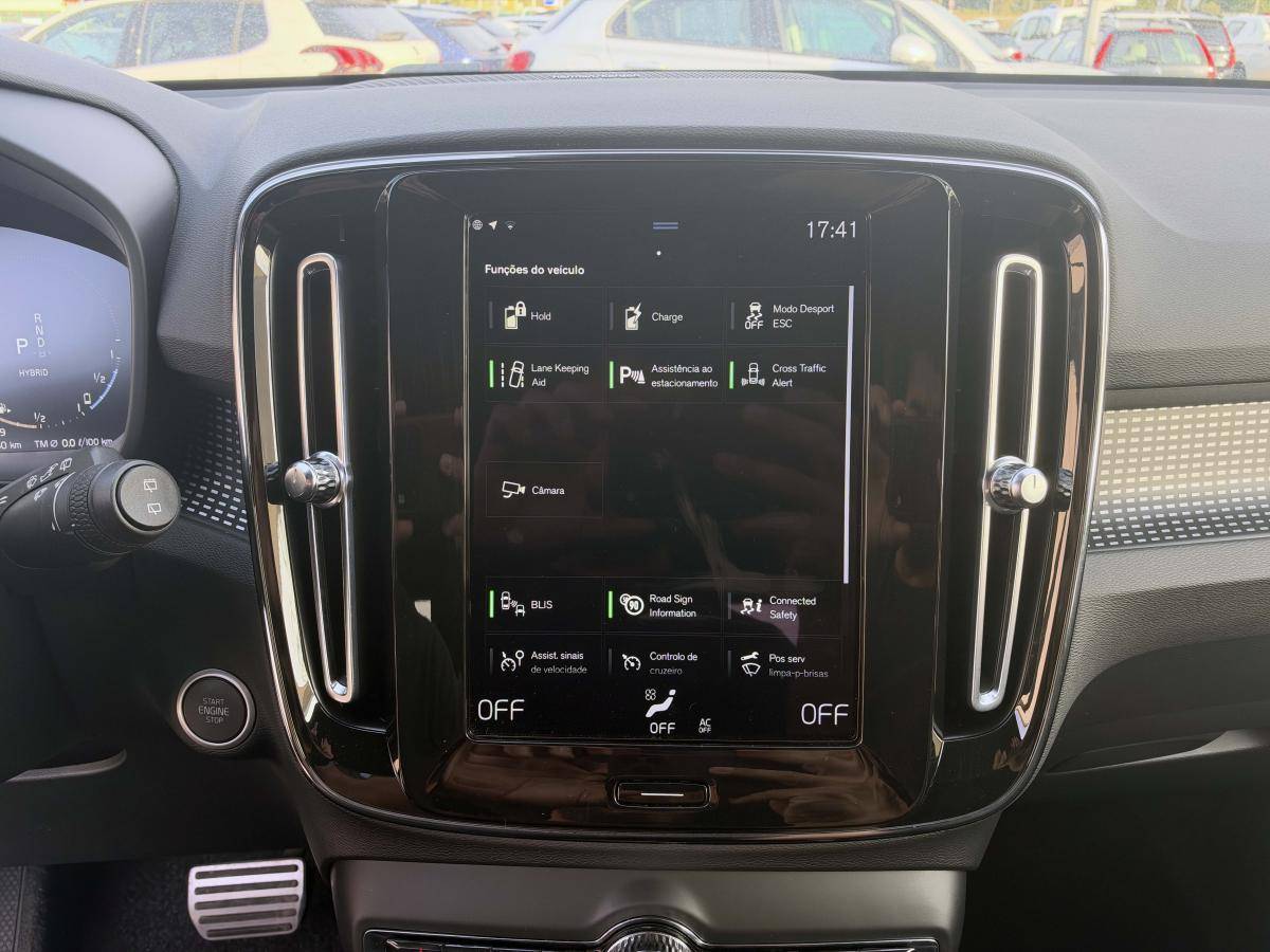 volvo-xc40-2021-hibrido-a-gasolina-1477cc