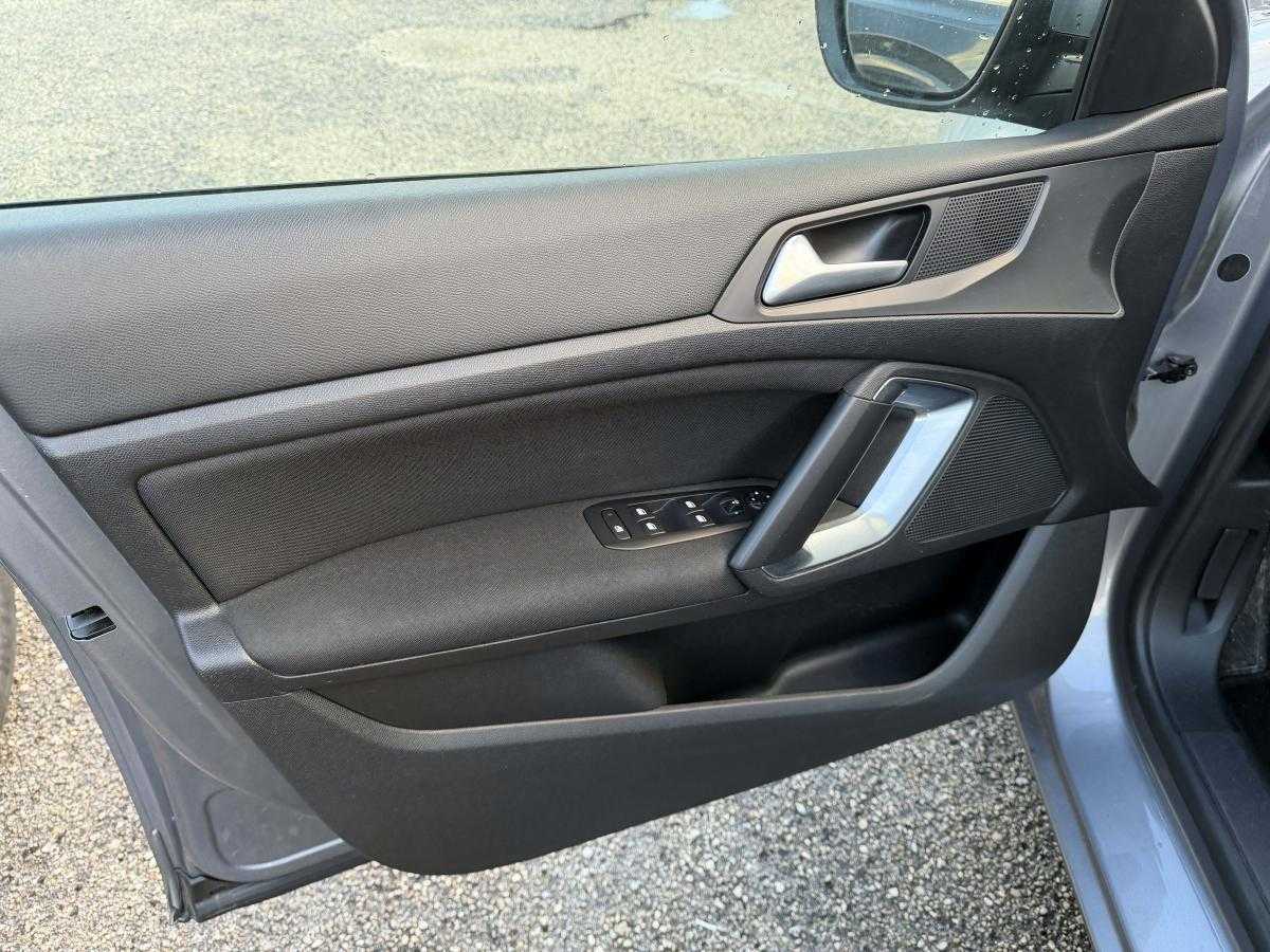 peugeot-308-2017-diesel-1560cc