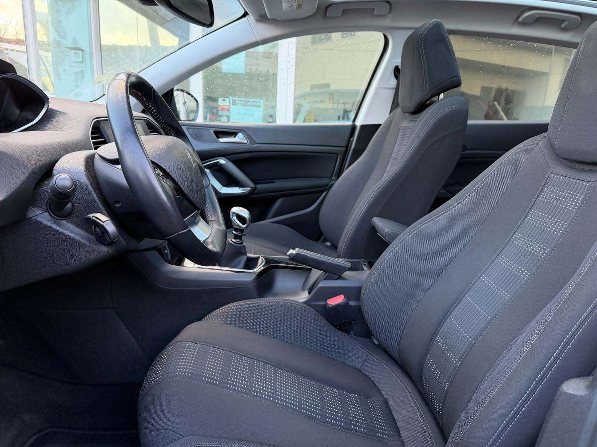 peugeot-308-2017-diesel-1560cc