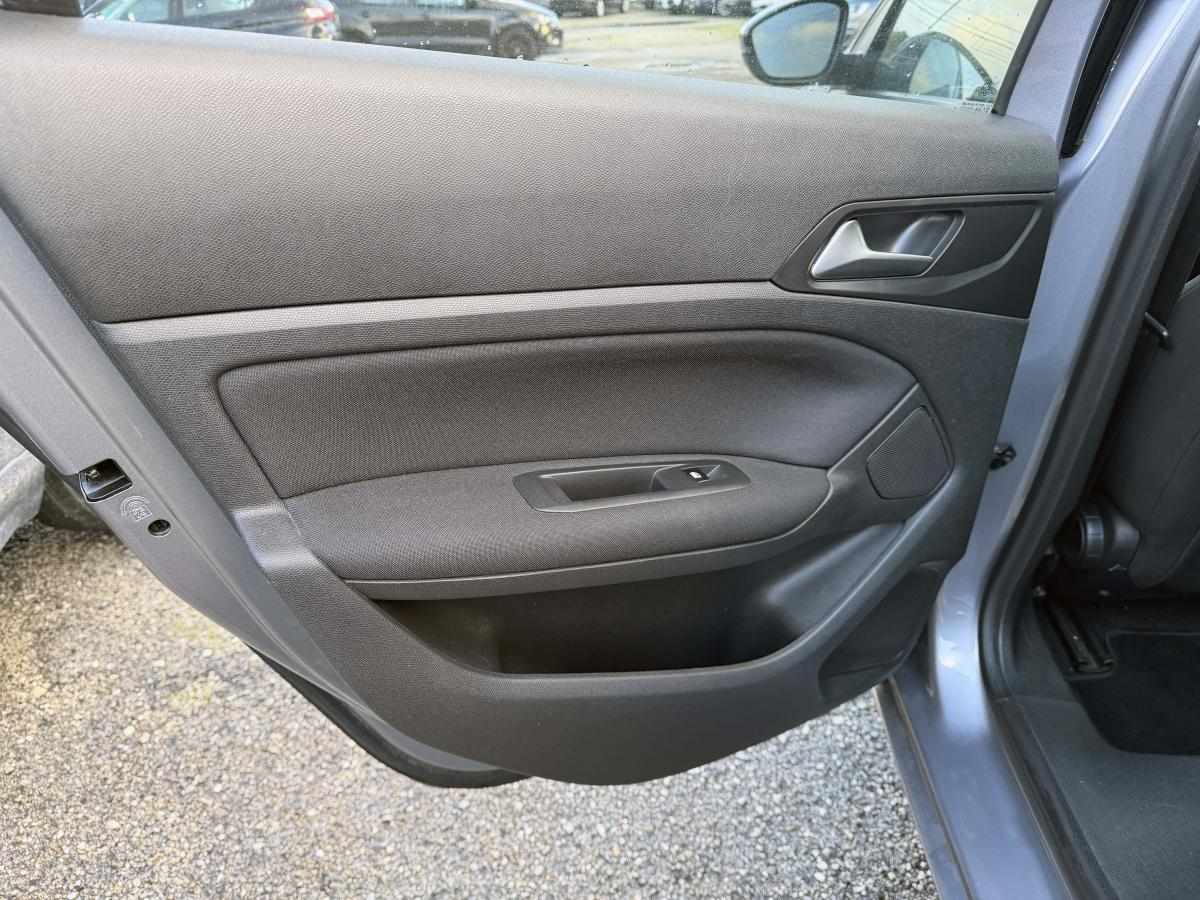 peugeot-308-2017-diesel-1560cc