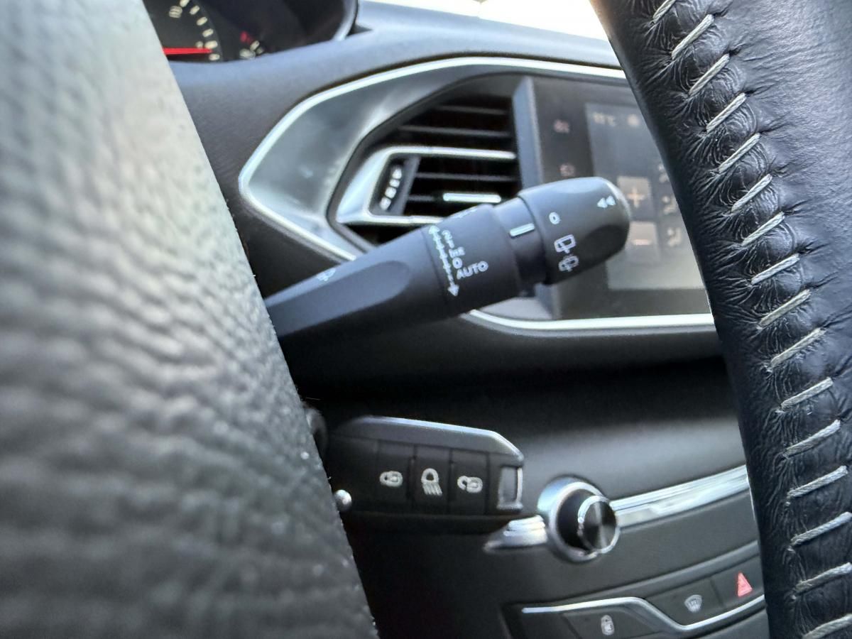 peugeot-308-2017-diesel-1560cc