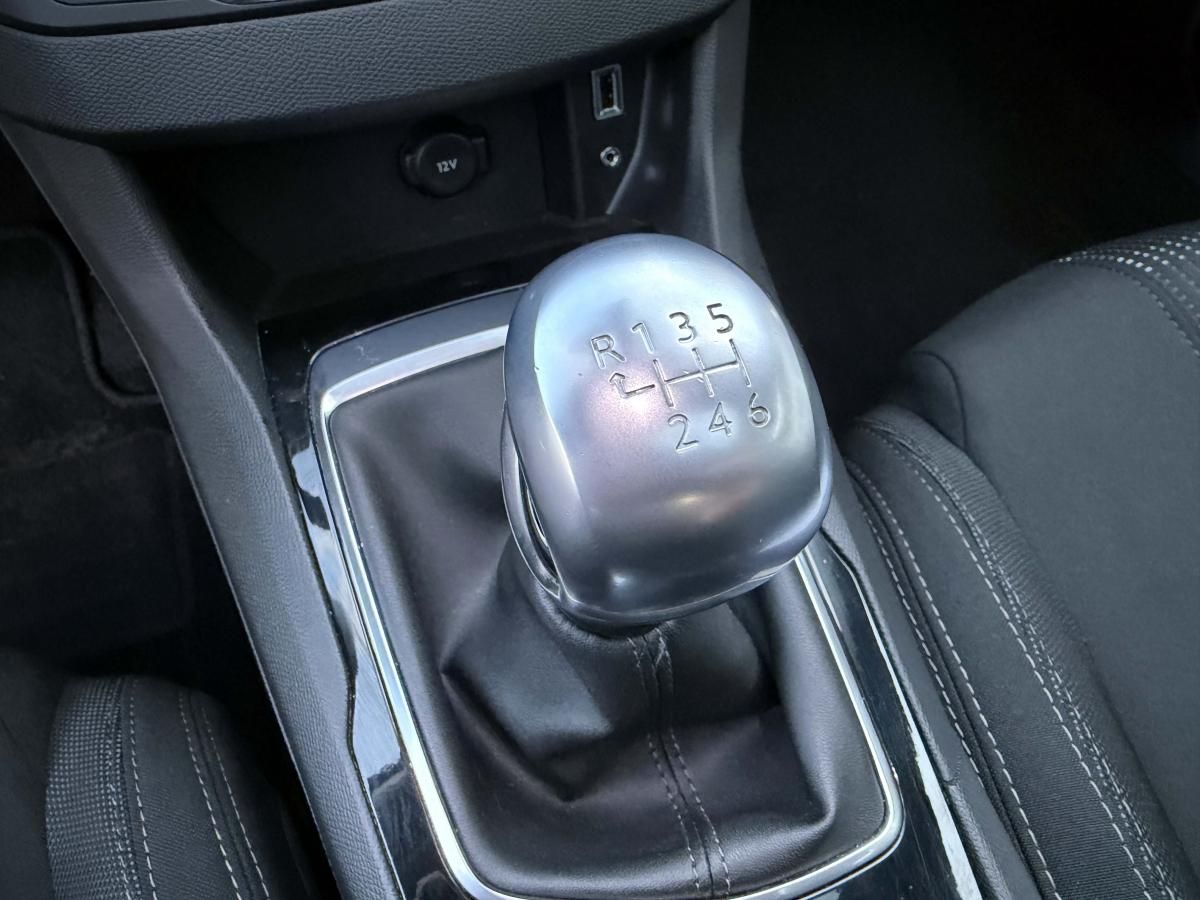 peugeot-308-2017-diesel-1560cc