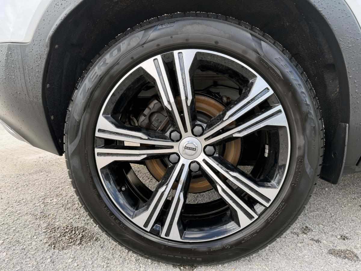 volvo-xc40-2020-hibrido-a-gasolina-1477cc