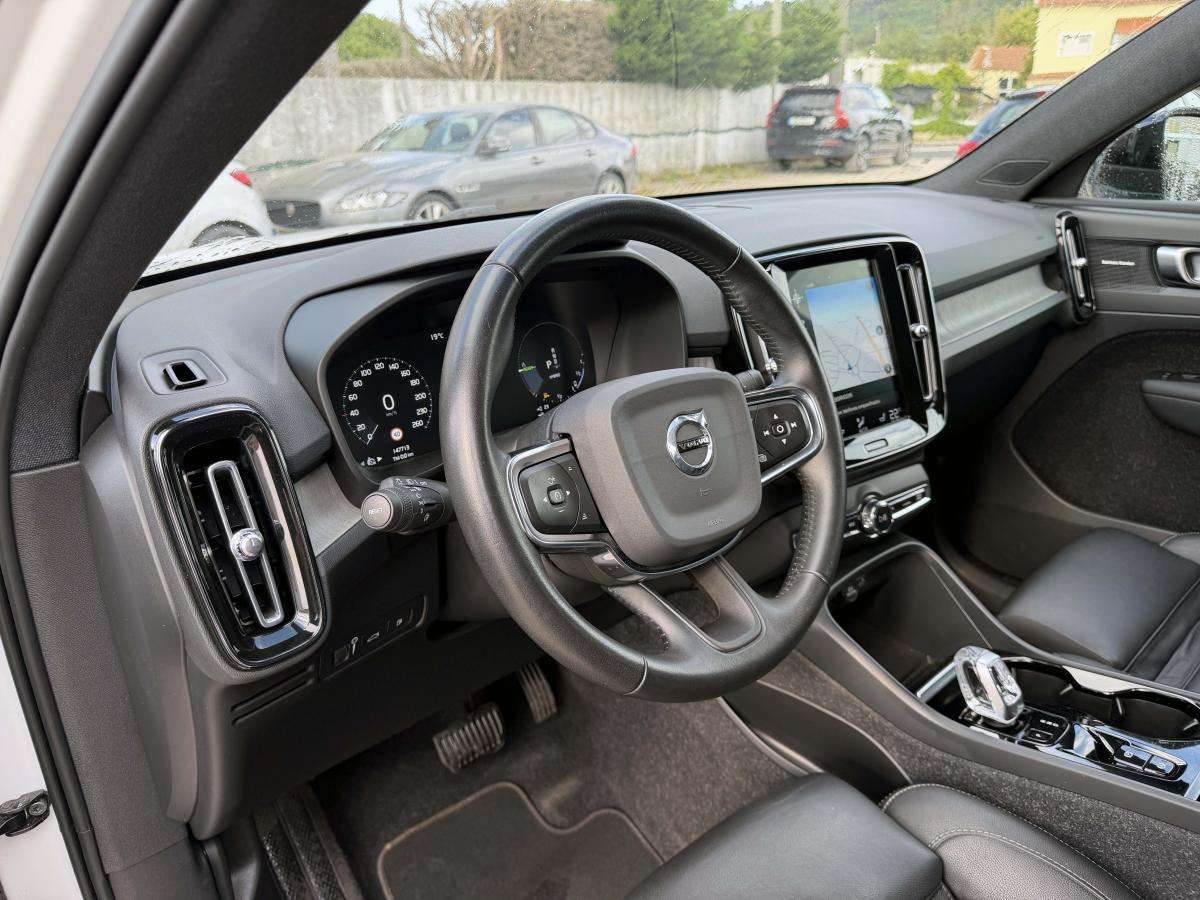 volvo-xc40-2020-hibrido-a-gasolina-1477cc