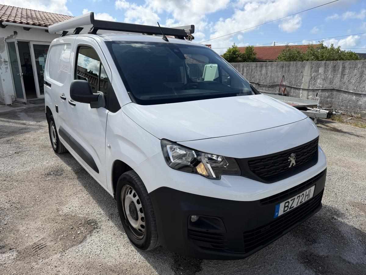 peugeot-partner-2019-diesel-1560cc