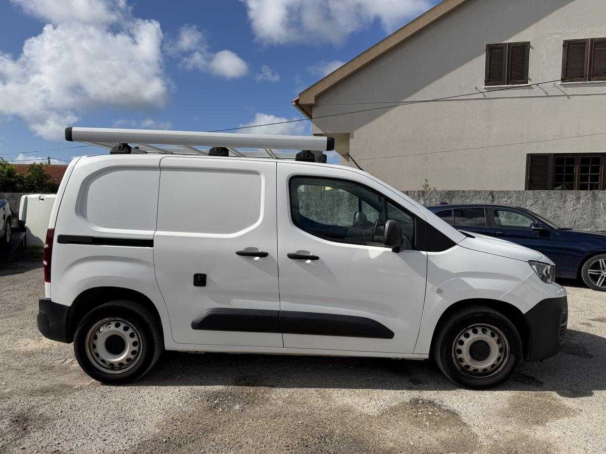 peugeot-partner-2019-diesel-1560cc