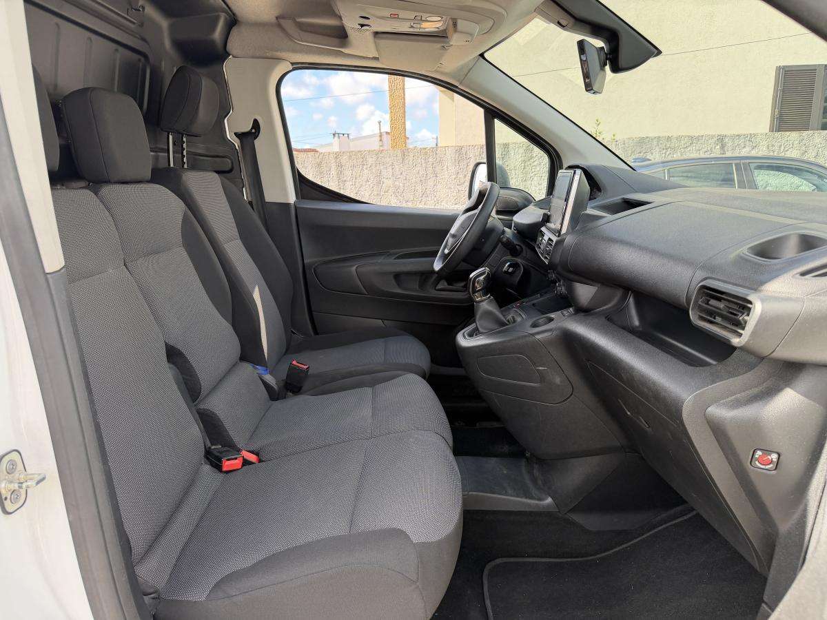 peugeot-partner-2019-diesel-1560cc