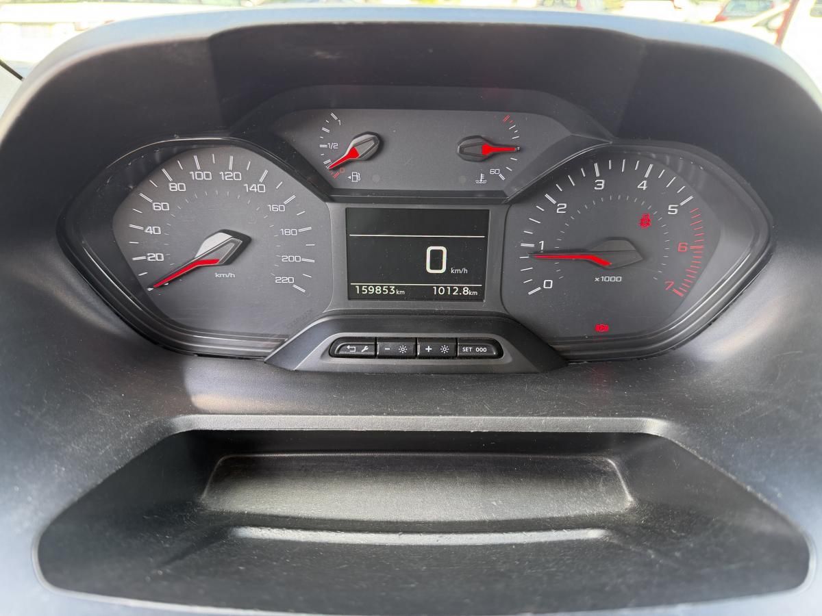peugeot-partner-2019-diesel-1560cc