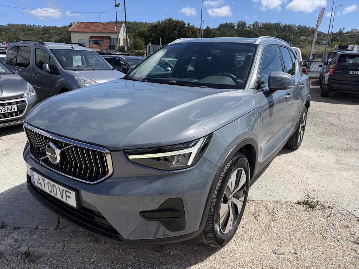 volvo-xc40-2022-hibrido-a-gasolina-1477cc