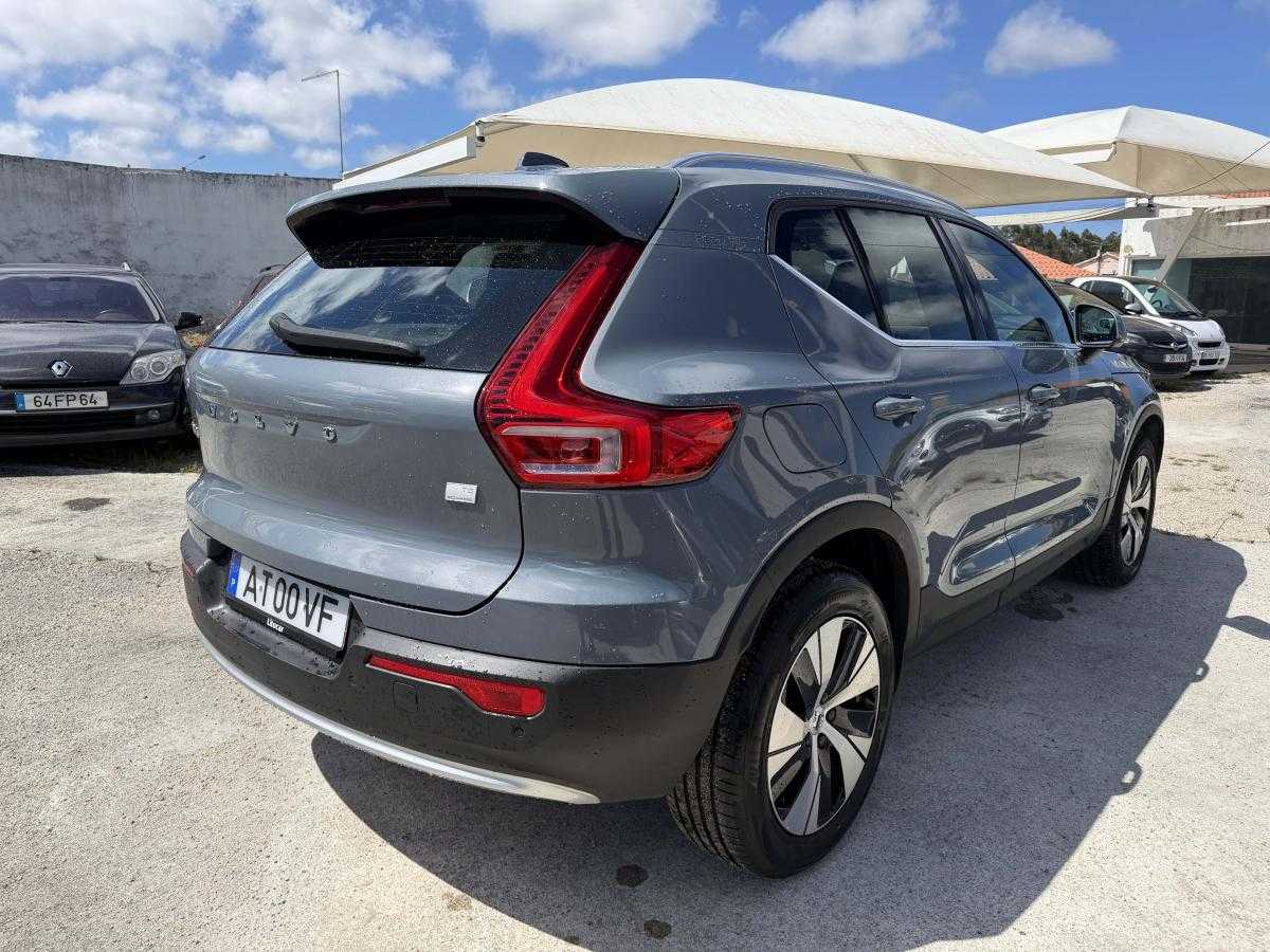 volvo-xc40-2022-hibrido-a-gasolina-1477cc
