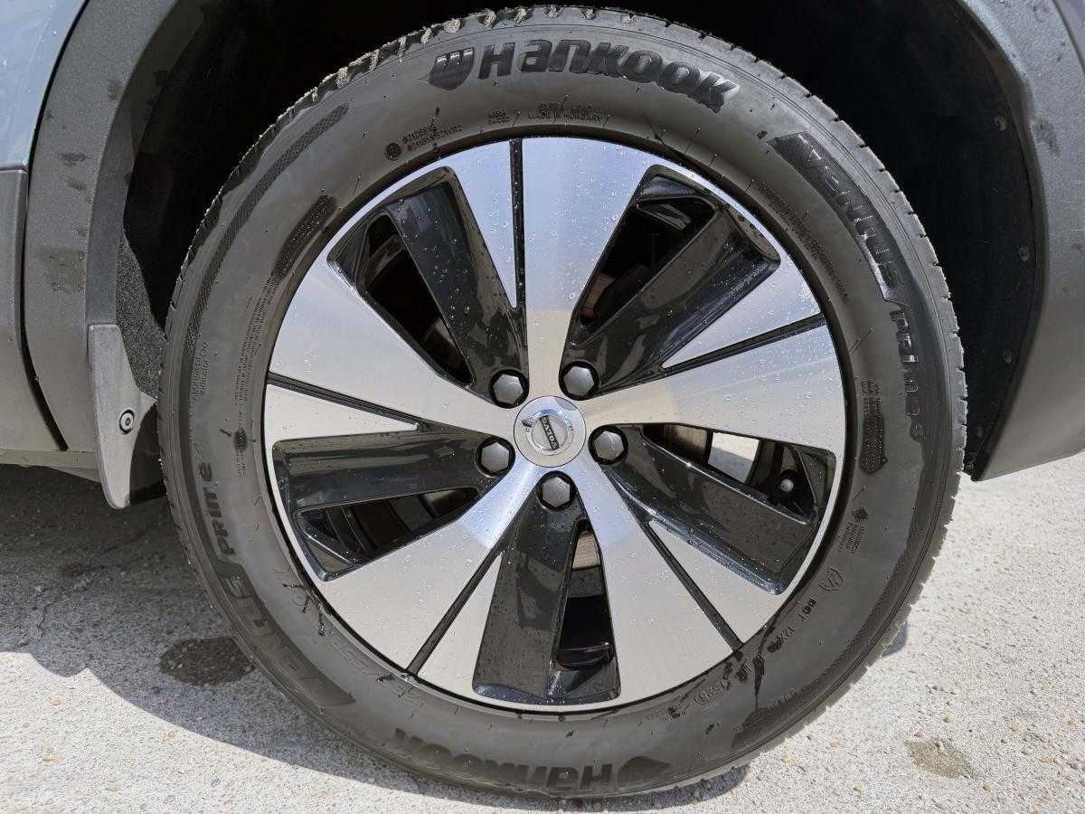 volvo-xc40-2022-hibrido-a-gasolina-1477cc