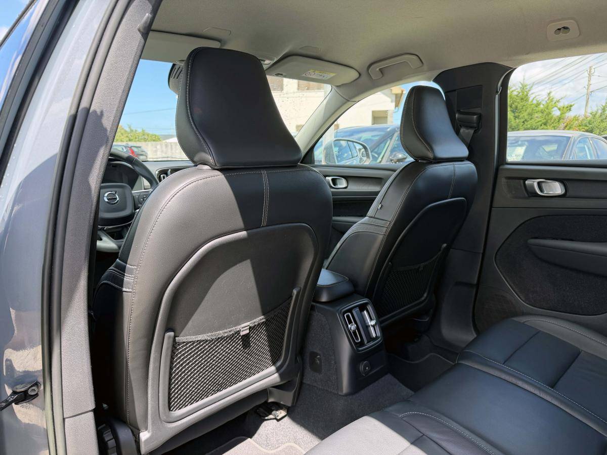 volvo-xc40-2022-hibrido-a-gasolina-1477cc