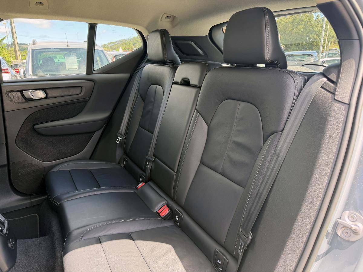 volvo-xc40-2022-hibrido-a-gasolina-1477cc