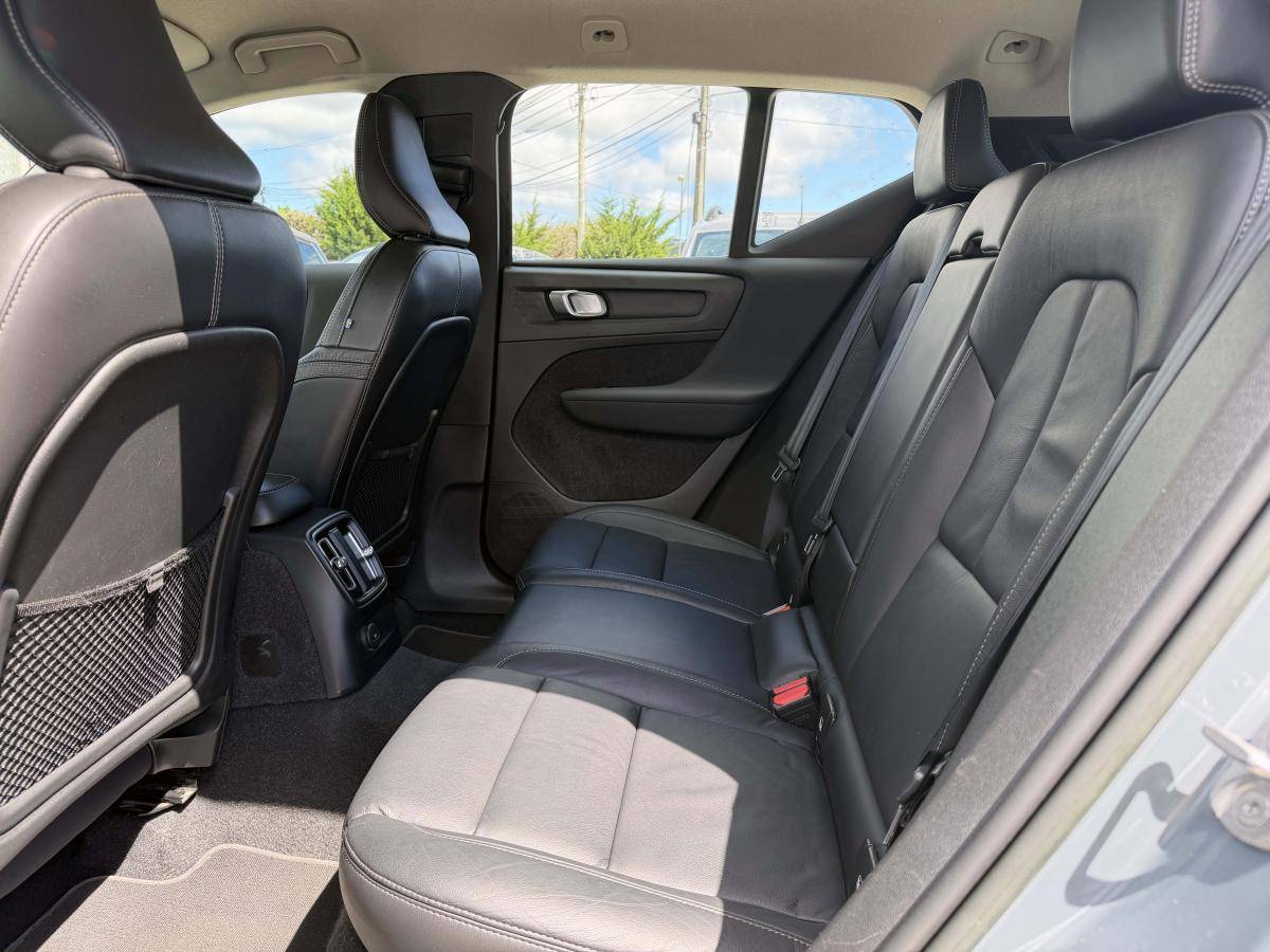 volvo-xc40-2022-hibrido-a-gasolina-1477cc